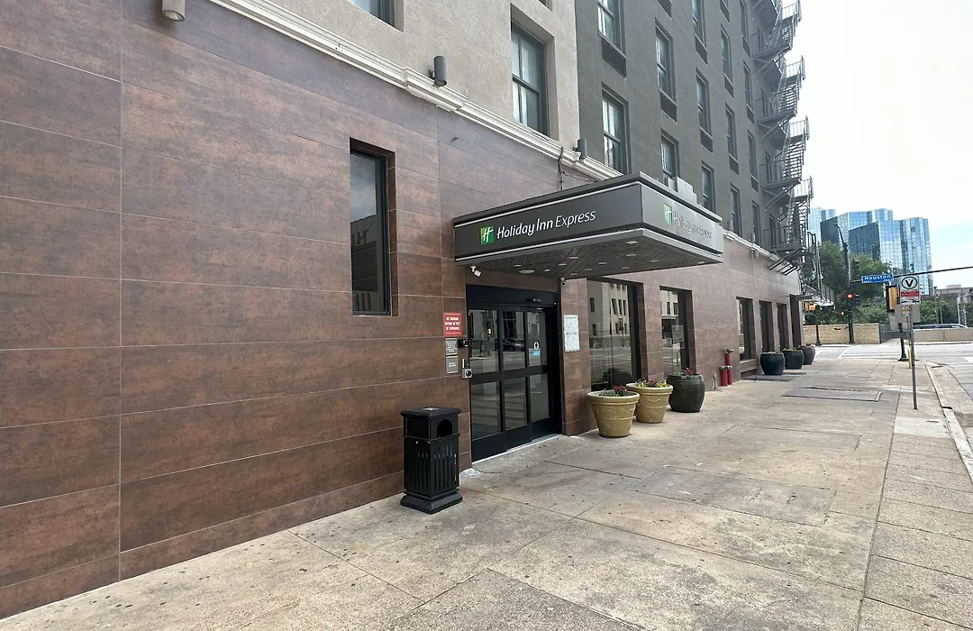 Holiday Inn Express - Dallas Downtown By Ihg-1